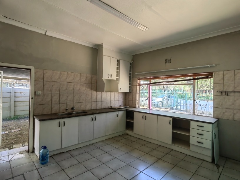 4 Bedroom Property for Sale in Park West Free State